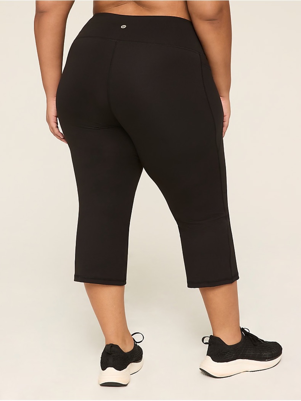 Lane Bryant LIVI Signature Stretch Bootcut Capri, 18/20, Black - Picture 2 of 6